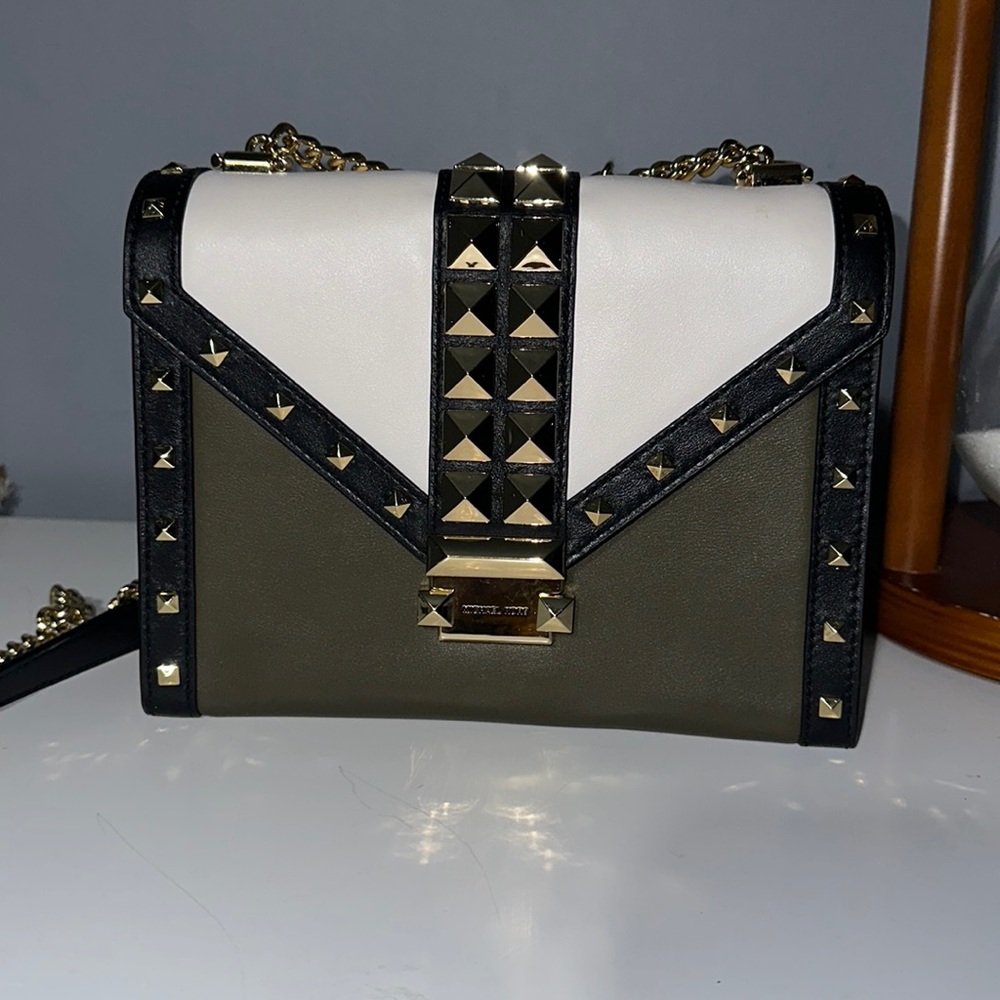 Michal Kors Green /Black/ White bag and wallets